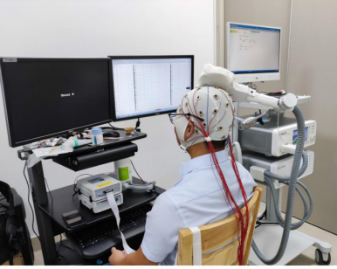 TMS equipment?Combined with EEG